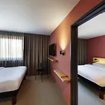 Ibis Styles 3*