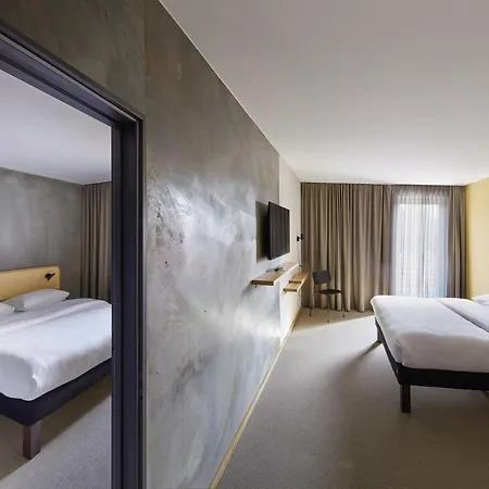 Ibis Styles ホテル