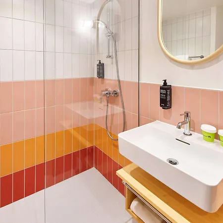 Ibis Styles Hotell 3*