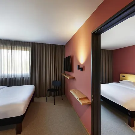 Ibis Styles 3*
