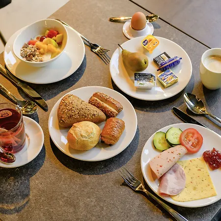 Ibis Styles 3*