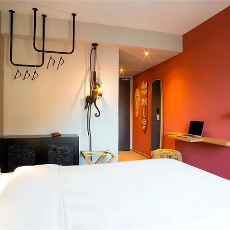 Ibis Styles מלון באיירוט